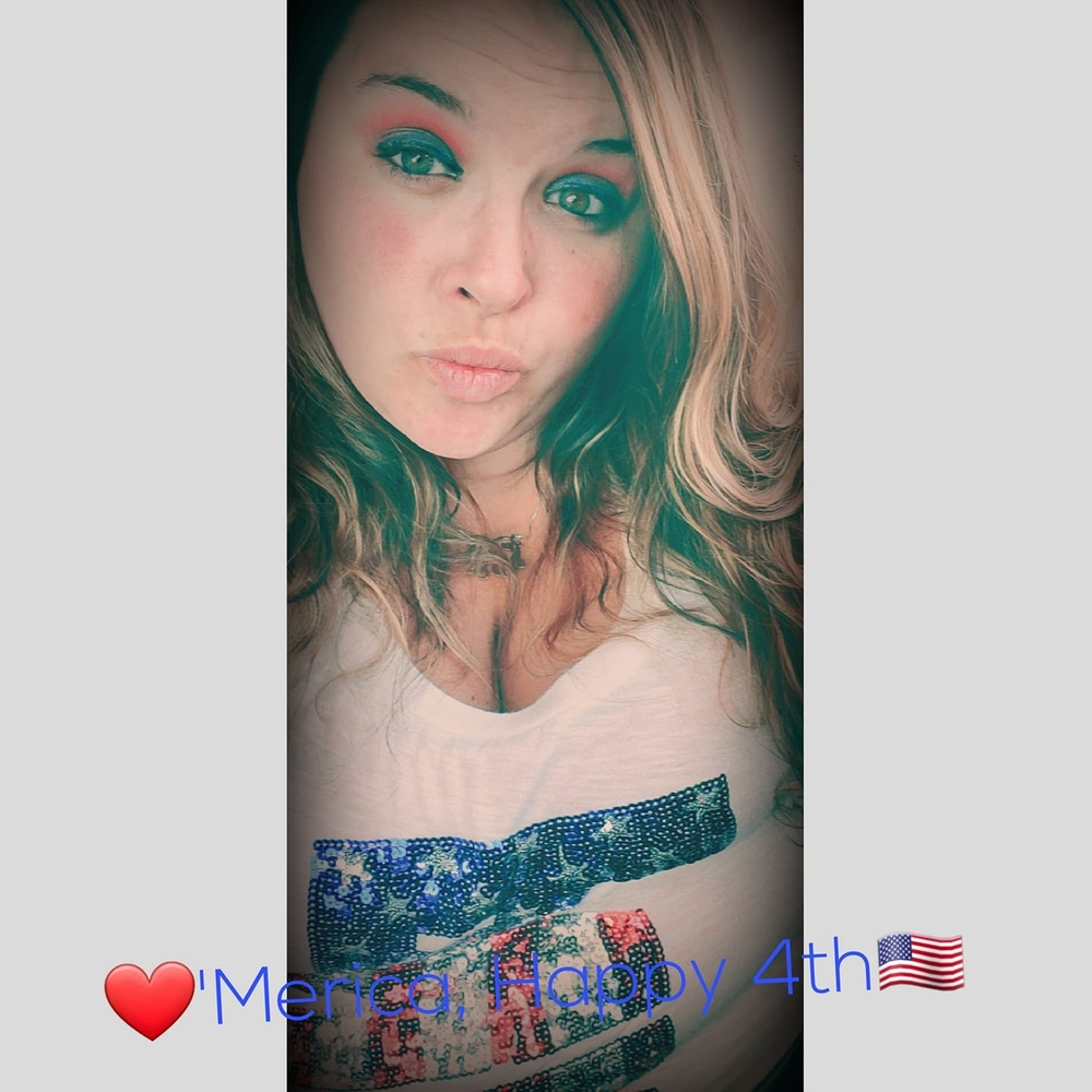 Meet your Posher, Kelly renée